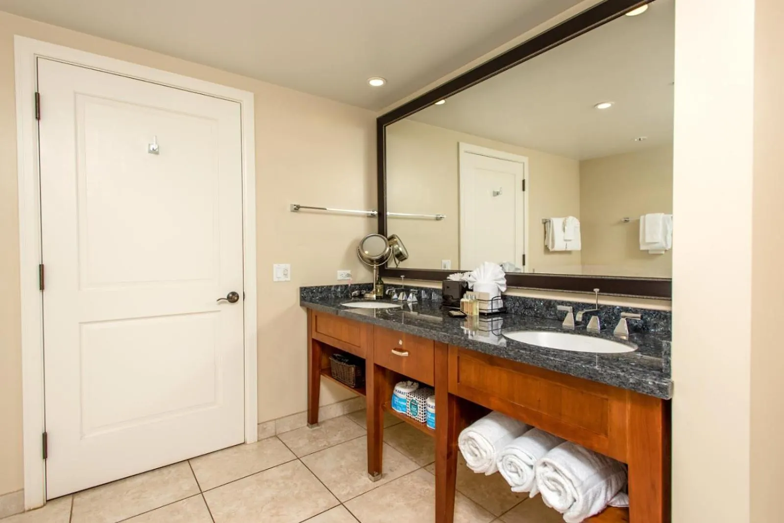 Kbm Resorts Free Car Honua Kai Hokulani Ocean View 2Bedroom Condo Hkh-406 Ocean Views Sunsets Kaanapali 0*,  United States